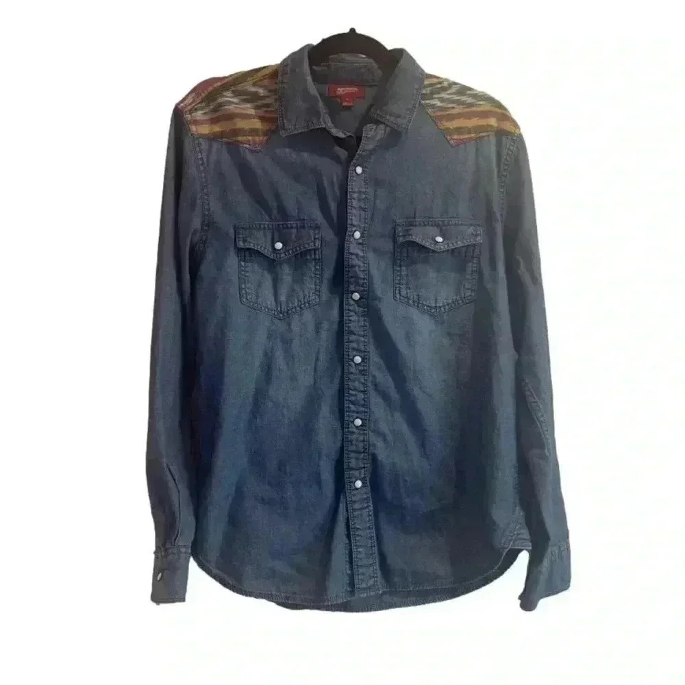 Arizona Jean Chambray Aztec Print Pearl Snap Shirt Size Medium